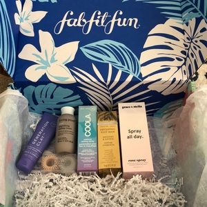 FabFitFun Summer beauty products